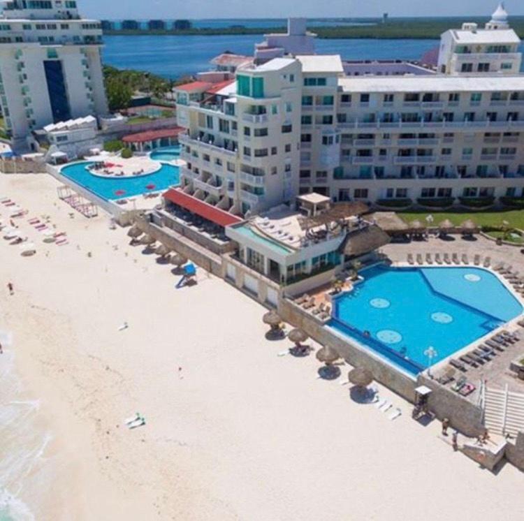 Cancun Beach Aparthotel Brisas Eksteriør bilde